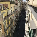 Chiaia 4*
