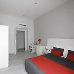 Chiaia 4* Naples