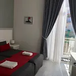 Chiaia 4* Naples