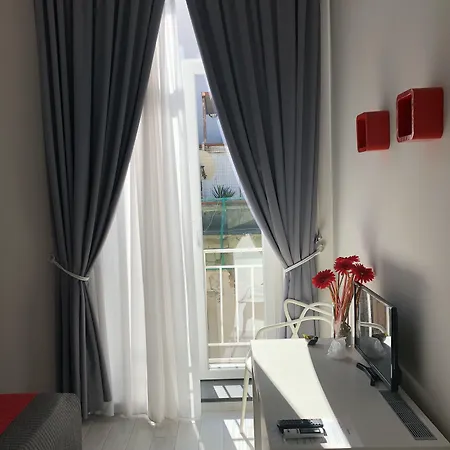 Chiaia B&B 나폴리