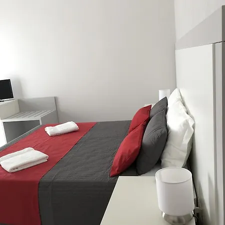 Chiaia B&B 나폴리