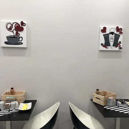 Chiaia B&B 나폴리